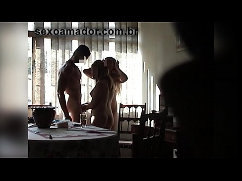 ❤️ Սեքս ընկերները հրավիրում են հսկա տղամարդու և նրա հետ եռյակի Որակյալ սեքս hy.pornjk.ru%-ով ❌